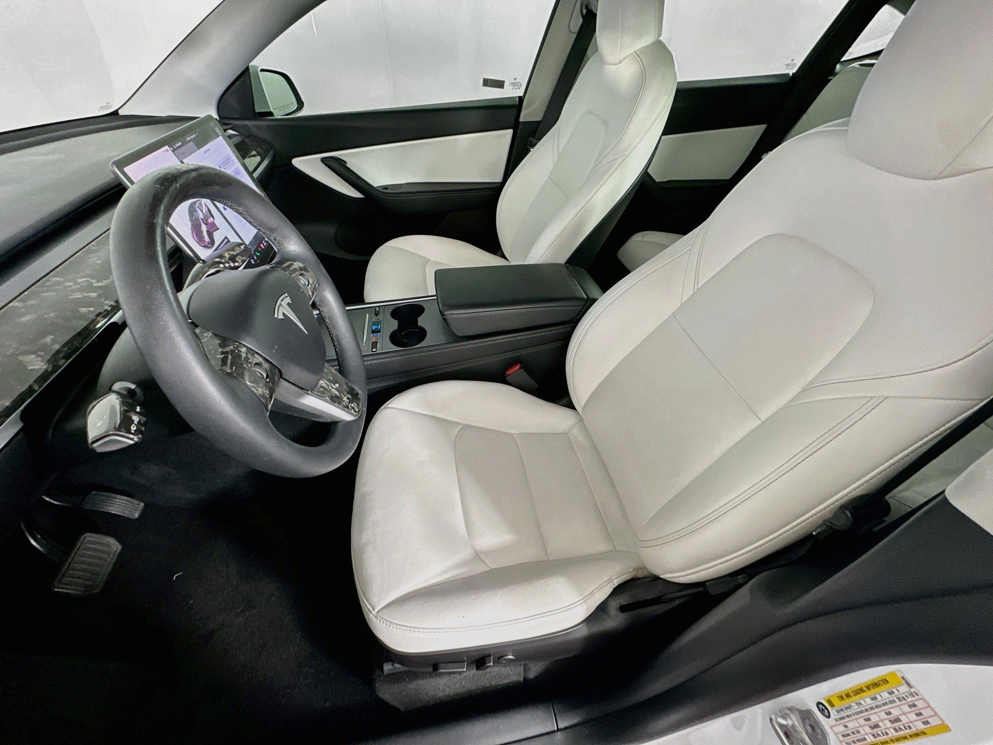 Used 2022 Tesla Model Y Long Range AWD/4WD image 13