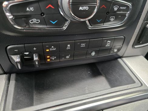 Used 2018 RAM 1500 Rebel w/ Luxury Group image 28