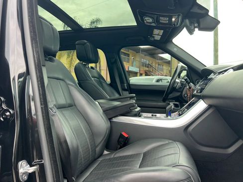 Used 2019 Land Rover Range Rover Sport HSE Dynamic AWD/4WD image 12