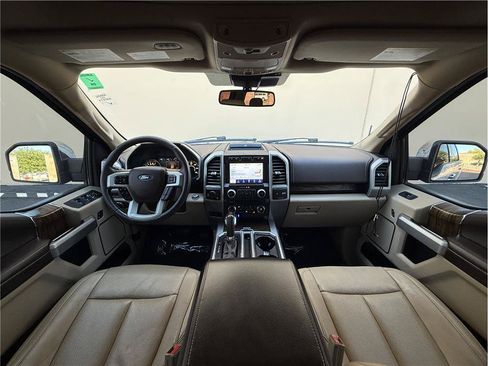 Used 2018 Ford F150 Lariat w/ Equipment Group 502A Luxury AWD/4WD image 23
