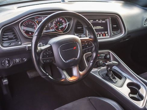 Used 2019 Dodge Challenger GT w/ Plus Package image 17