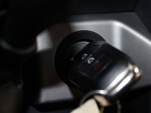 Used 2022 Ford F150 XLT w/ Trailer Tow Package image 39