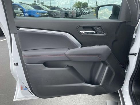 New 2025 Chevrolet Colorado Z71 w/ Z71 Convenience Package 2 AWD/4WD image 15