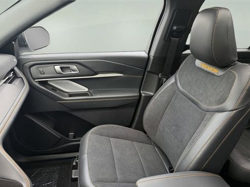 New 2026 Ford Explorer Tremor w/ Tremor Ultimate Package AWD/4WD image 18
