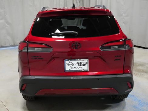 Used 2025 Toyota Corolla Cross XLE w/ Convenience Package AWD/4WD image 16