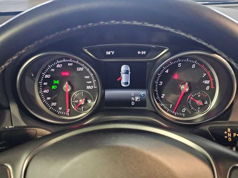 Used 2018 Mercedes-Benz CLA 250 image 12