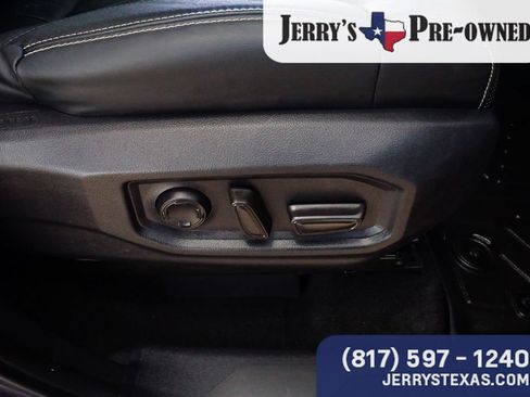 Used 2024 Toyota Sequoia Capstone AWD/4WD image 28