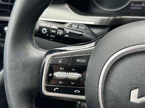 Used 2022 Kia Sorento SX image 22