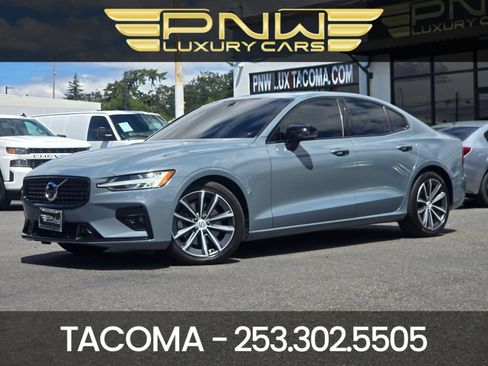 Used 2022 Volvo S60 B5 Momentum w/ Advanced Package FWD image 1
