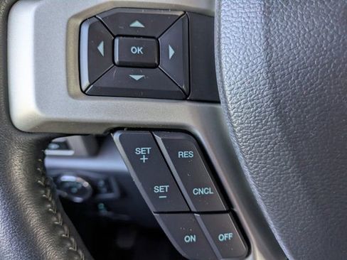 Certified 2022 Ford F250 Lariat w/ Lariat Value Package image 22