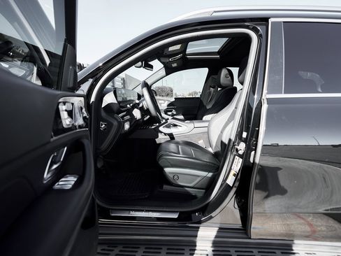 Used 2020 Mercedes-Benz GLE 350 4MATIC image 24