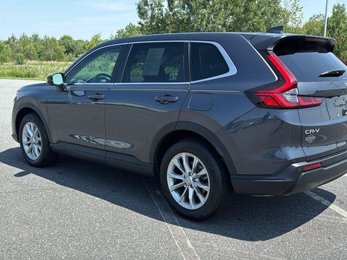 Used 2024 Honda CR-V EX-L image 9
