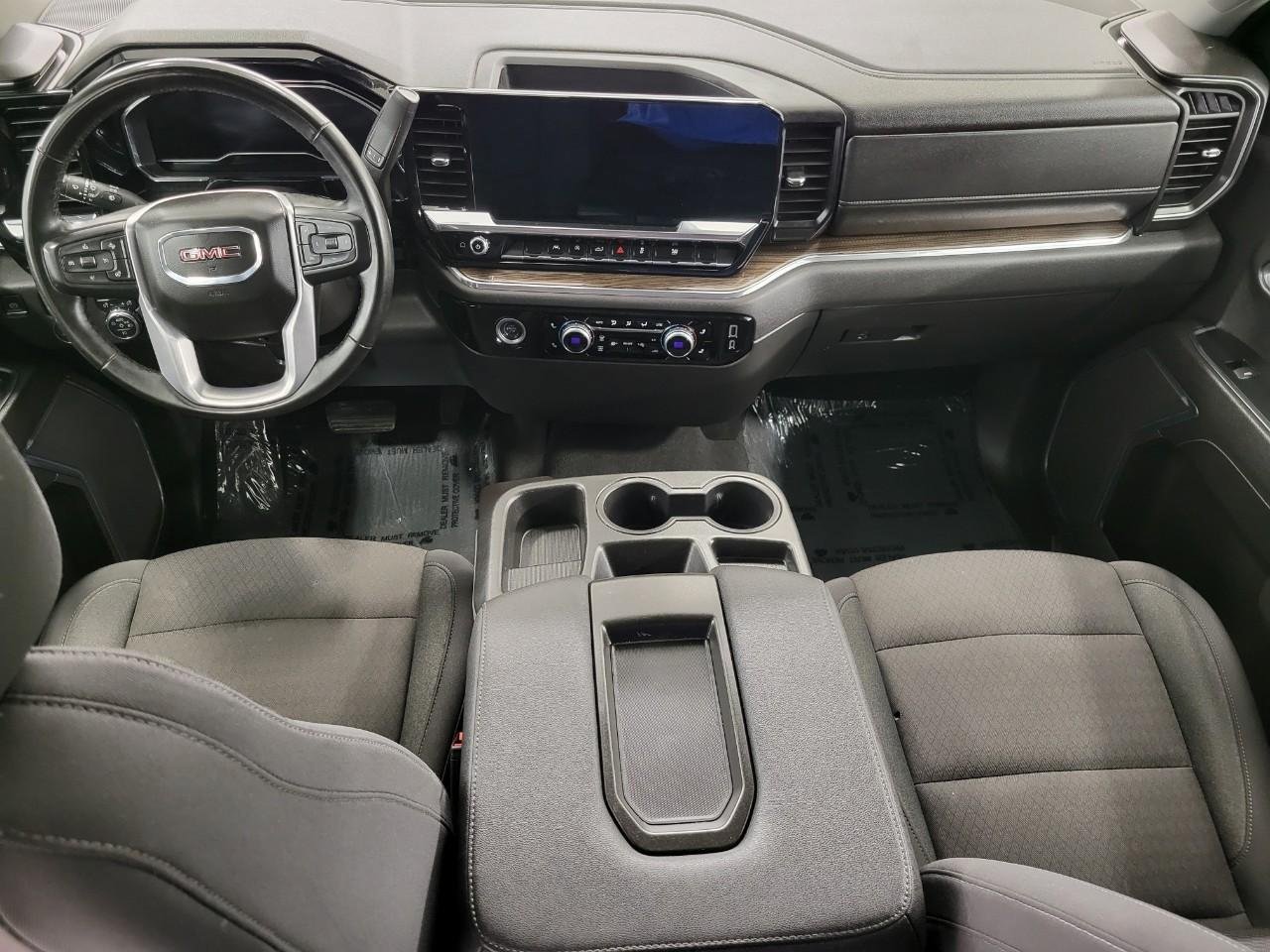 Used 2024 GMC Sierra 1500 Elevation AWD/4WD image 7