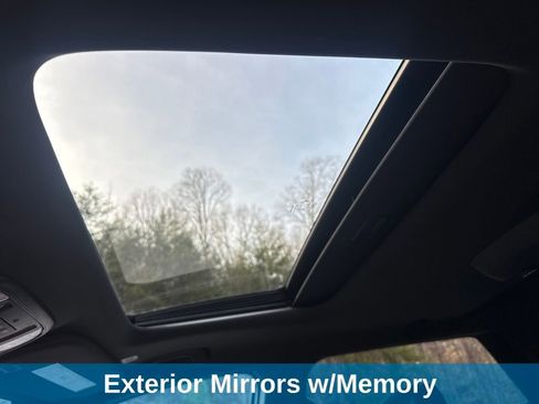 Used 2024 Dodge Durango GT image 19