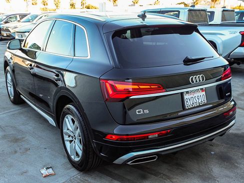 Used 2022 Audi Q5 2.0T Premium w/ Convenience Package image 7
