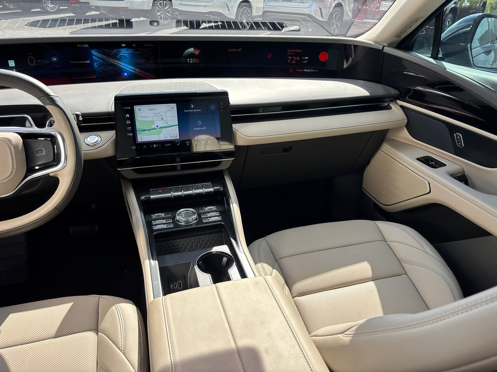 Certified 2025 Lincoln Nautilus Premier AWD/4WD image 29