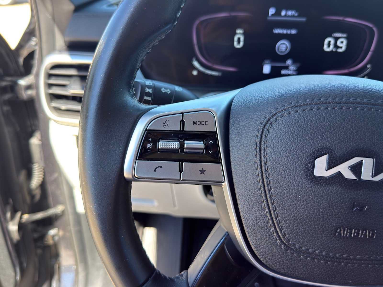 Used 2023 Kia Telluride S w/ S Sunroof Package FWD image 18