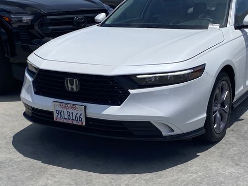 Used 2024 Honda Accord EX image 7