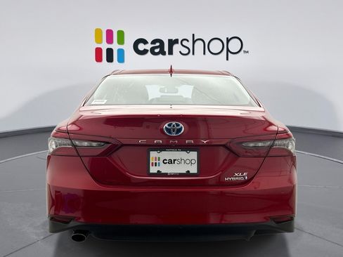 Used 2024 Toyota Camry XLE w/ Cold Weather Package FWD image 4