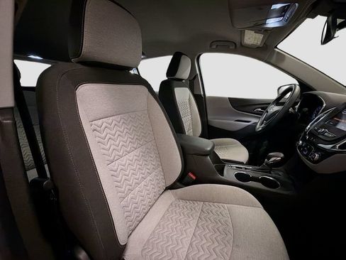 Used 2024 Chevrolet Equinox LS FWD image 38