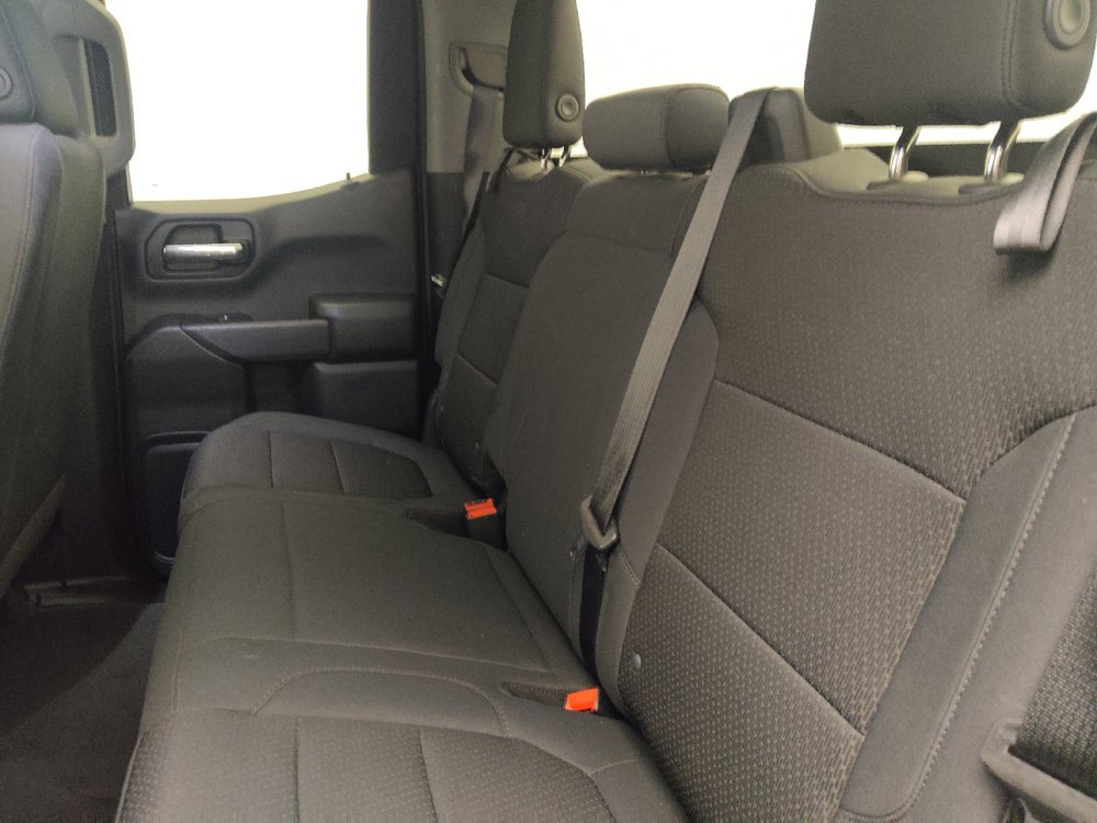 Used 2019 Chevrolet Silverado 1500 Custom w/ Custom Value Package RWD image 18