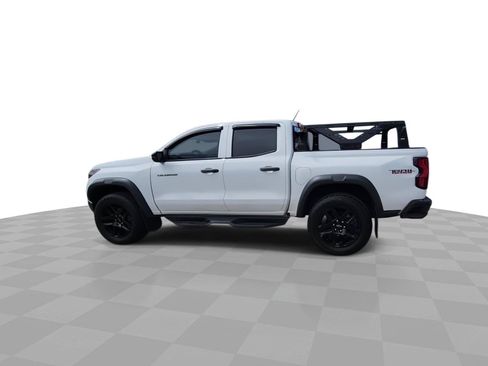 Used 2023 Chevrolet Colorado Trail Boss AWD/4WD image 6