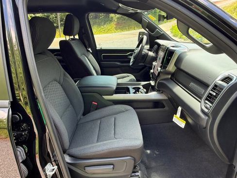 Used 2025 RAM 1500 Big Horn AWD/4WD image 18