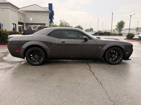 Used 2020 Dodge Challenger R/T Scat Pack RWD image 8