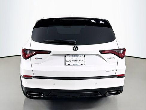 Used 2023 Acura MDX A-Spec AWD/4WD image 10