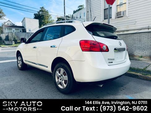 Used 2015 Nissan Rogue S w/ Convenience Package AWD/4WD image 6
