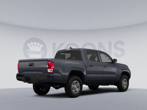 Used 2021 Toyota Tacoma TRD Off-Road w/ TRD Premium Off Road Package AWD/4WD image 4