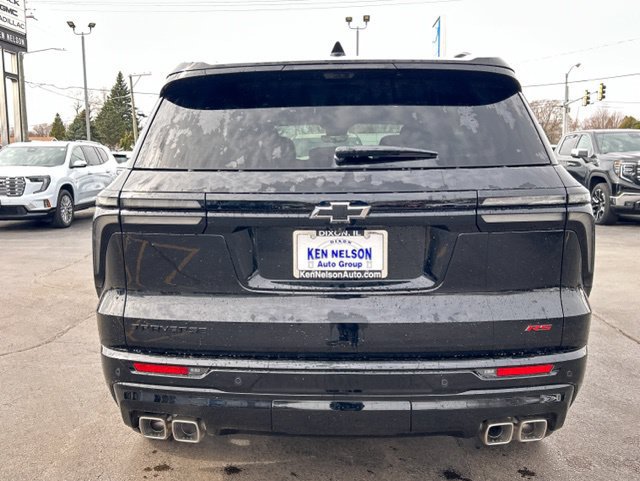 New 2026 Chevrolet Traverse RS w/ LPO, Floor Liner Package FWD image 8