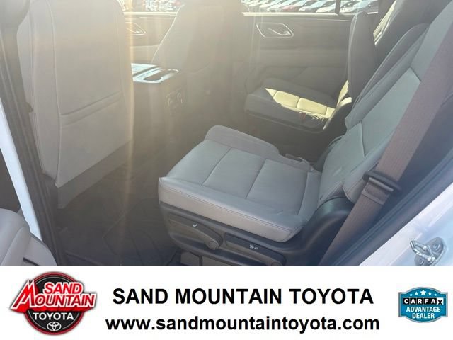 Used 2023 Chevrolet Tahoe Z71 w/ Luxury Package AWD/4WD image 13