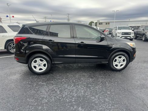 Used 2019 Ford Escape S image 26