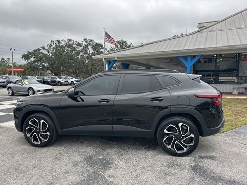 Used 2024 Chevrolet Trax RS w/ Driver Confidence Package image 45