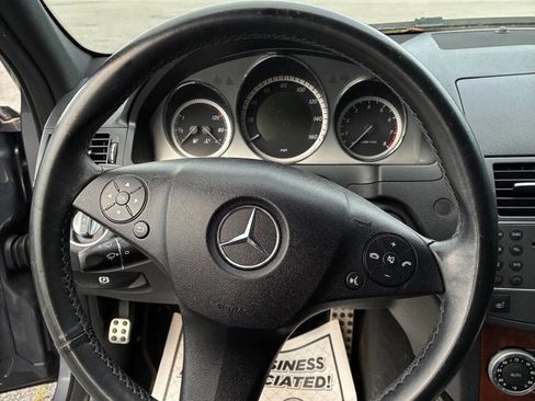 Used 2011 Mercedes-Benz C 300 4MATIC Sedan image 16