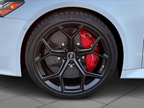 Used 2025 Audi RS 7 Performance w/ Matte Carbon Package image 11