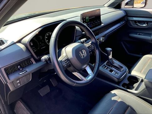 Used 2025 Honda CR-V Sport-L image 12