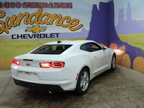 Used 2023 Chevrolet Camaro LT image 8