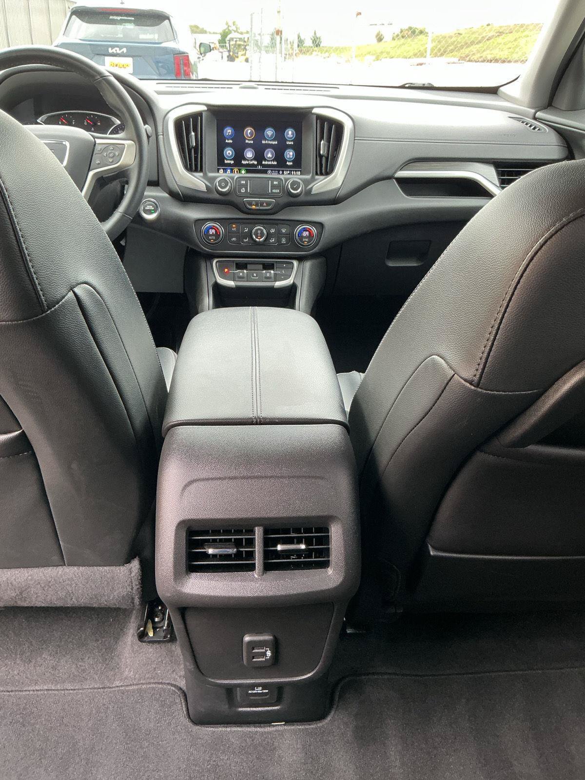 Used 2023 GMC Terrain SLT FWD image 19