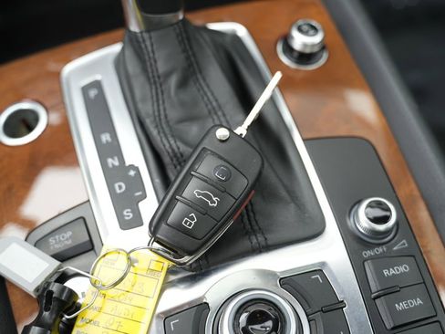 Used 2014 Audi Q7 3.0T Premium Plus w/ Premium Plus Package image 69