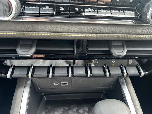 New 2026 Chevrolet Colorado ZR2 w/ Technology Package image 16