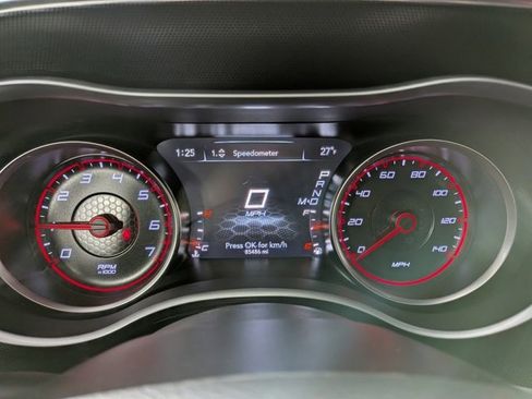 Used 2018 Dodge Charger GT image 4