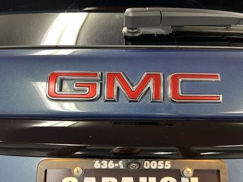 Certified 2024 GMC Terrain SLT w/ Tech Package AWD/4WD image 31