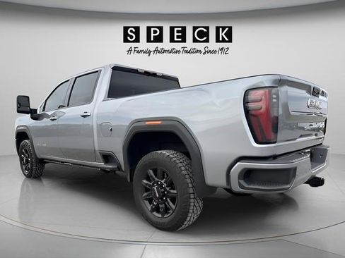 Certified 2024 GMC Sierra 2500 AT4 AWD/4WD image 4