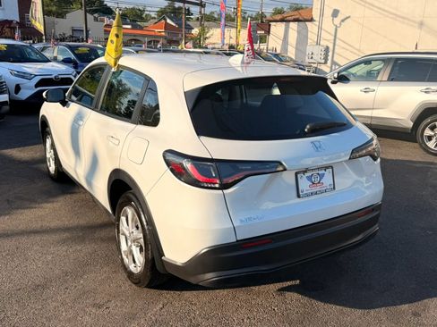 Used 2025 Honda HR-V LX image 5
