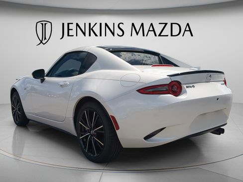 New 2026 MAZDA MX-5 Miata RF Grand Touring RWD image 5