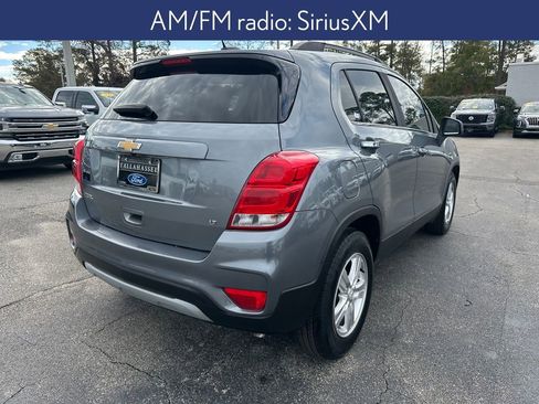 Used 2019 Chevrolet Trax LT w/ LT Convenience Package image 7