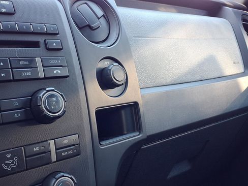 Used 2014 Ford F150 STX w/ Equipment Group 201A Mid image 13