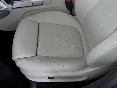 Used 2026 Mercedes-Benz GLB 250 image 19